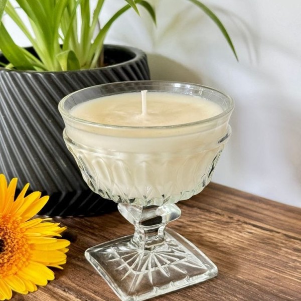 Lüks 500g Ayaklı Kristal Soyawax Mum - White Gardenia Kokulu